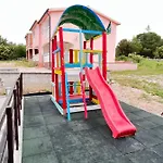 Alena 维尔