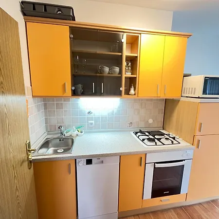 Alena Apartment