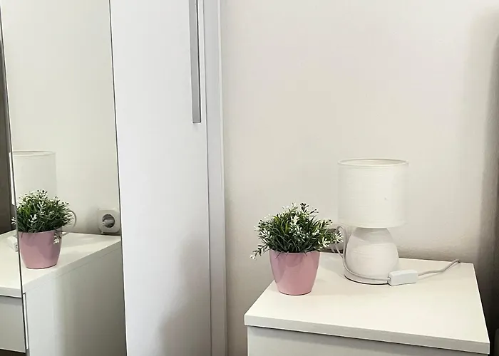 Alena Apartment *