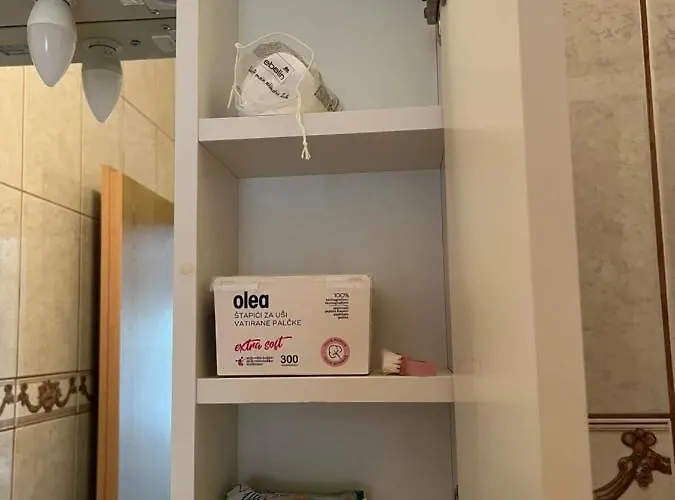 Alena Appartement Vir